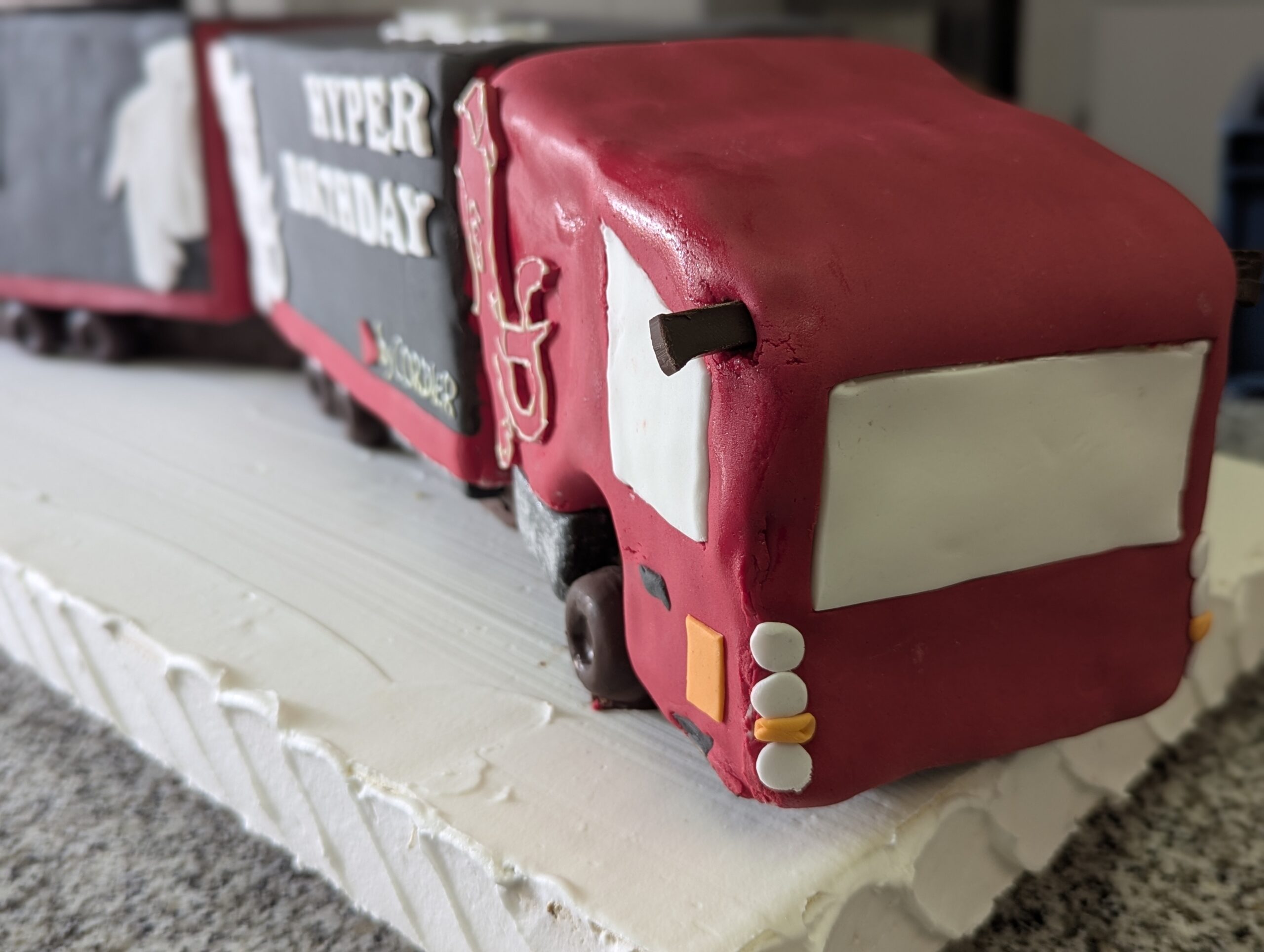 Cake design sur mesure à La Flèche - Le gâteau qui marque votre événement – Image 32