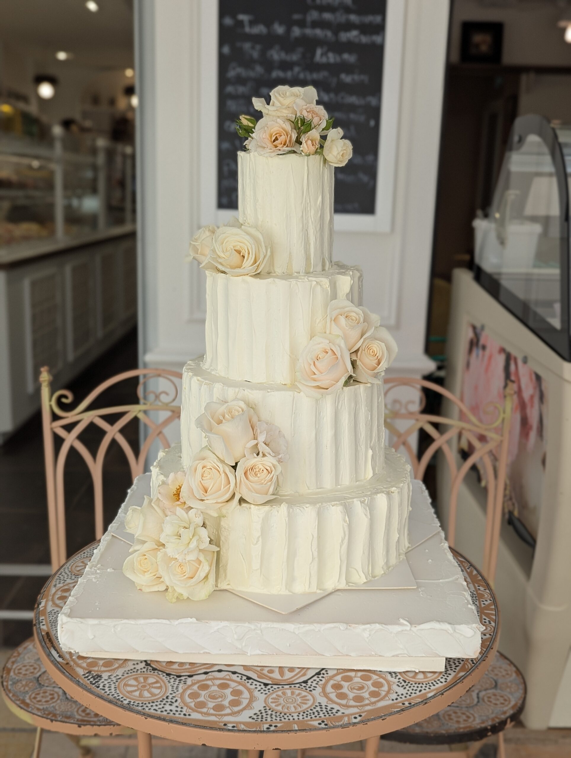 Cake design sur mesure à La Flèche - Le gâteau qui marque votre événement – Image 46