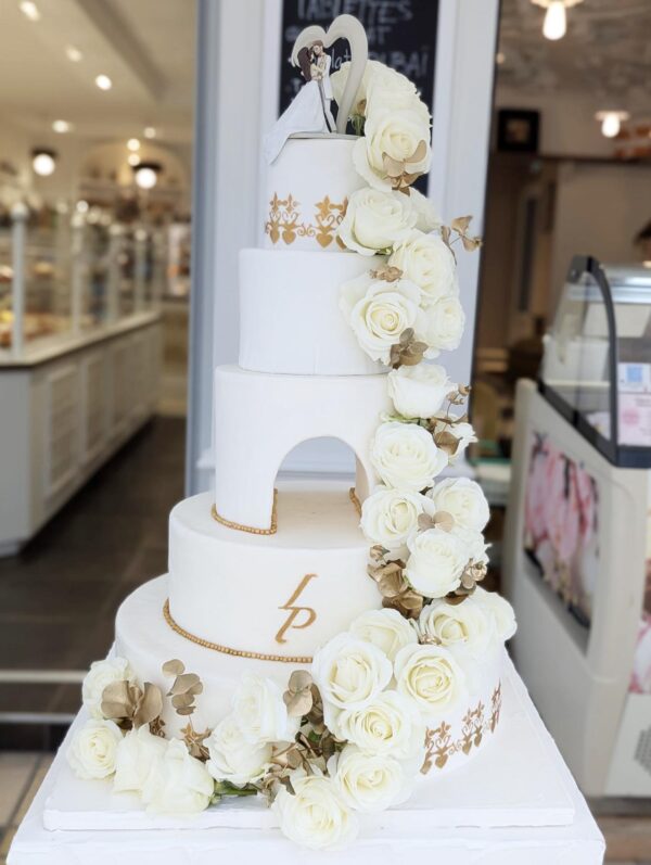 wedding cake